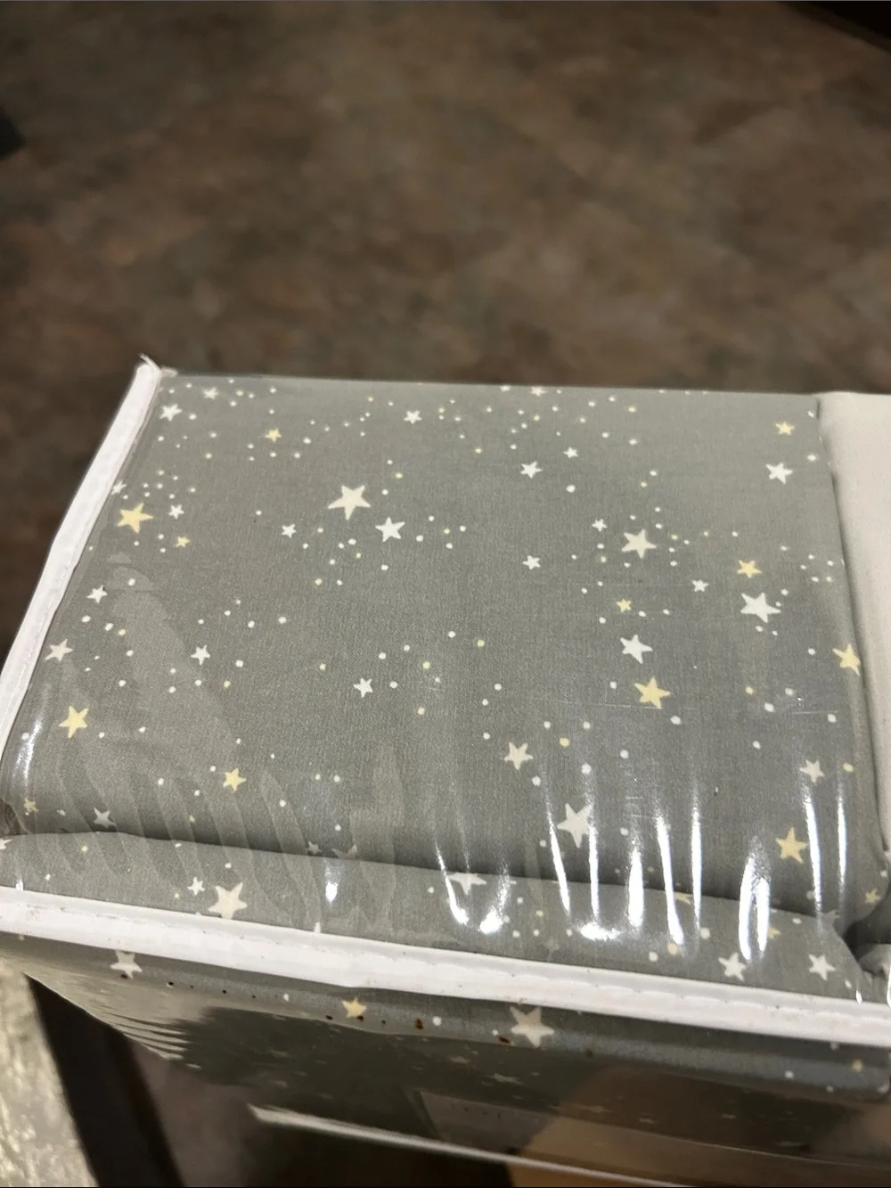 HOME REFLECTIONS Grey & Star Pattern 2 KING SIZE SHEET SETS FACTORY FRESH NEW